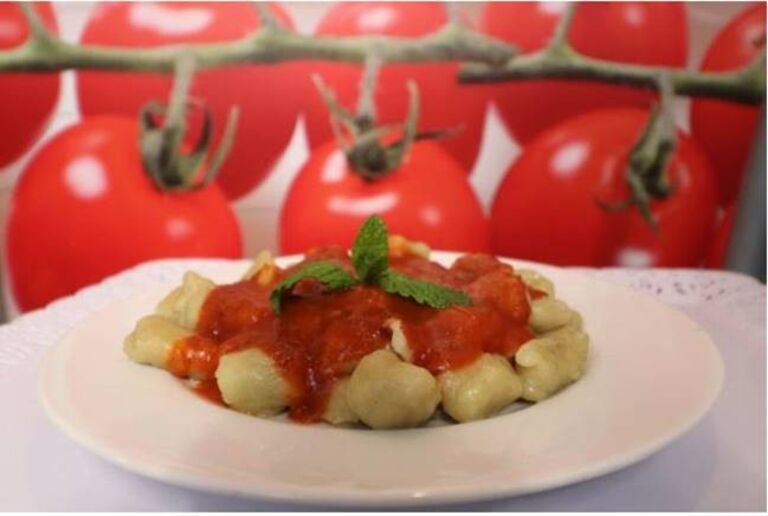 Receita do Dia: nhoque de batata-doce com molho de tomate