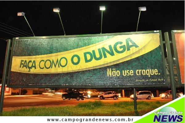 Campanha ironiza escalação; publicidade ganhou midia nacional ao pedir Neymar e Ganso na Seleção  