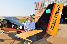 Luis Fernando França da Nova idealizou e construiu o primeiro avião tripulado com motor a diesel,  João Garrigó