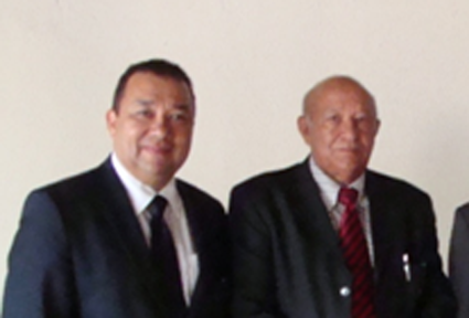 Na foto com o filho o advogado Paulo Afonso de Souza , residente em Brasília.