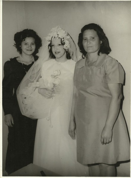 Casamento de Maria Clara com Gessy e sua mãe.