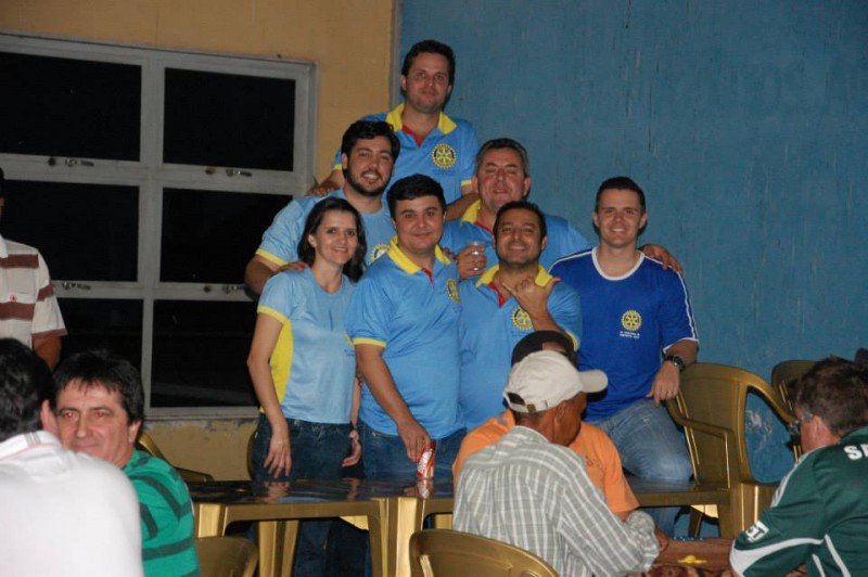 O Rotary Club inicia com sucesso mais uma grande promoção, o I Campeonato de Truco. Na foto os coordenadores do evento.