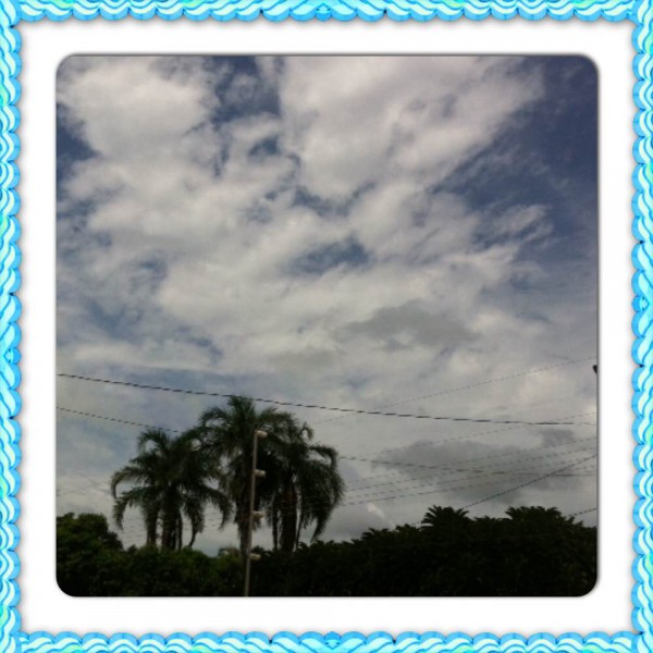 Céu com muitas nuvens durante todo o dia, segundo o Climatempo (Foto: Bruna Girotto)