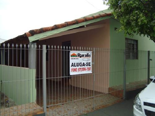 Casa na rua Domingos de Souza França está sendo locada por R$800,00