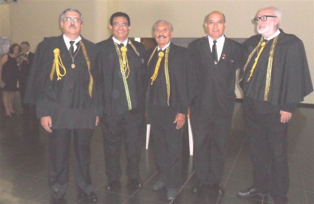O advogado e escritor Ivan Pinheiro em uma solenidade da Academia Maçônica de Letras ( na foto é o segunda da esquerda para a direita)
