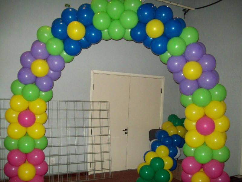 Arco de bexigas para aniversário (Foto: internet)