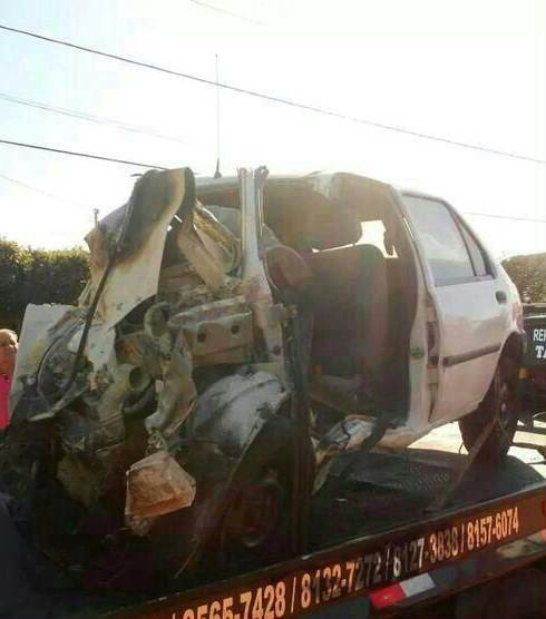 Fotos: como ficou o carro após acidente que tirou a vida de mãe e filha