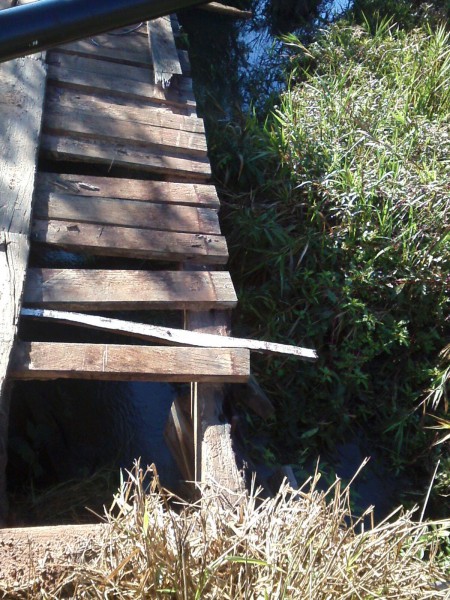 Fotogaleria: ponte perto do "gaiero" está ficando danificada; veja mais fotos