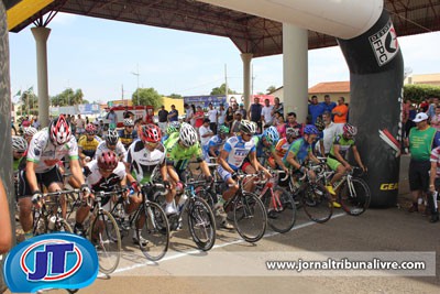Rotary promove corrida ciclística e faz sucesso