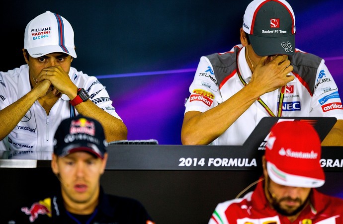 Massa, Sutil, Vettel e Alonso se emocionam ao falar de Bianchi em coletiva de imprensa em Sochi (Foto: Getty Images)