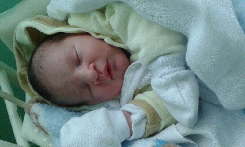 Nasceu hoje, no Hospital São Lucas, Pedro. Ele é filho de Leandro Bereta e Aniquele Silva. 