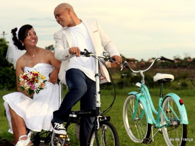 Elijane e Nilson prometeram pedalar juntos para sempre. (Foto: Leonardo de França)