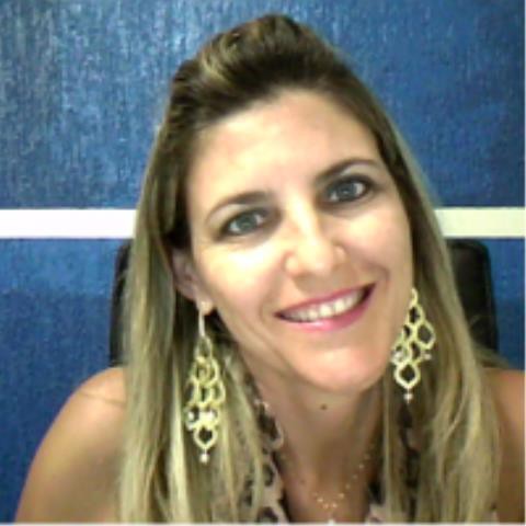 Carla Silva é a nova diretora da Central de Compras da Prefeitura Municipal de Cassilândia. Ela substitui Hamilton Barbosa Silva.