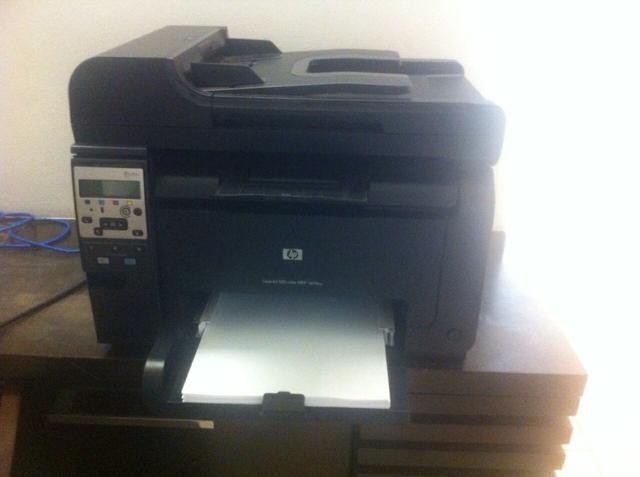 Impressora HP - Acesse: http://ms.olx.com.br/mato-grosso-do-sul/computadores-e-acessorios/impressora-hp-71423125