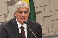 Delcídio anuncia liberação de R$ 11,7 milhões para 35 municípios    