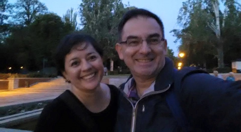 A cassilandense Selma, como o marido Marco Antonio Baroni, em Madrid