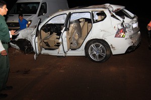 O carro de Júlio Martins ficou destruído no acidente - Foto Jovem Sul News