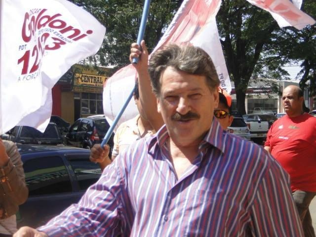 Goldoni durante a campanha para deputado estadual em 2014 (Foto: reprodução Facebook)