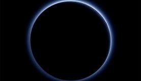Foto da Nasa mostra céu azul de PlutãoNasa / Divulgação