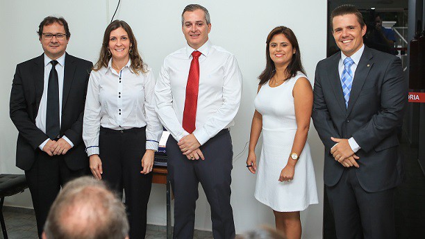Da esquerda para a direita: Aparecido Murilo, Aline Jenson, Luiz Fázio, Renata Araújo e Guilherme Girotto (foto: Maurício Paulino)