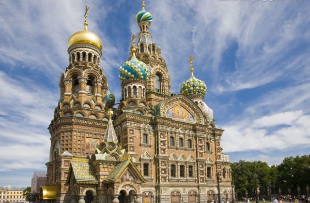 Igreja russa paga dívida de R$ 15 mil com orações