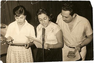 Jacyra Domingues, Nelly Amaral e Milton Rangel: ensaiam Jerônimo, O Herói do Sertão. Foto: Divulgação