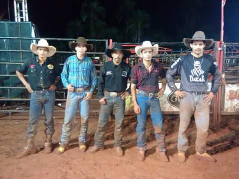 Deivithy Moreira, o Barata,  foi o terceiro colocado no rodeio em touro do Distrito de Gracilândia (Carneirinho) no Estado de Goiás. Foto do Facebook
