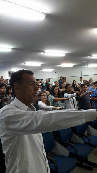 Paulino Leonel colocou grau em Direito . A solenidade ocorreu em Dourados. Ele estudou na UEMS de Paranaiba. Foto do Facebook