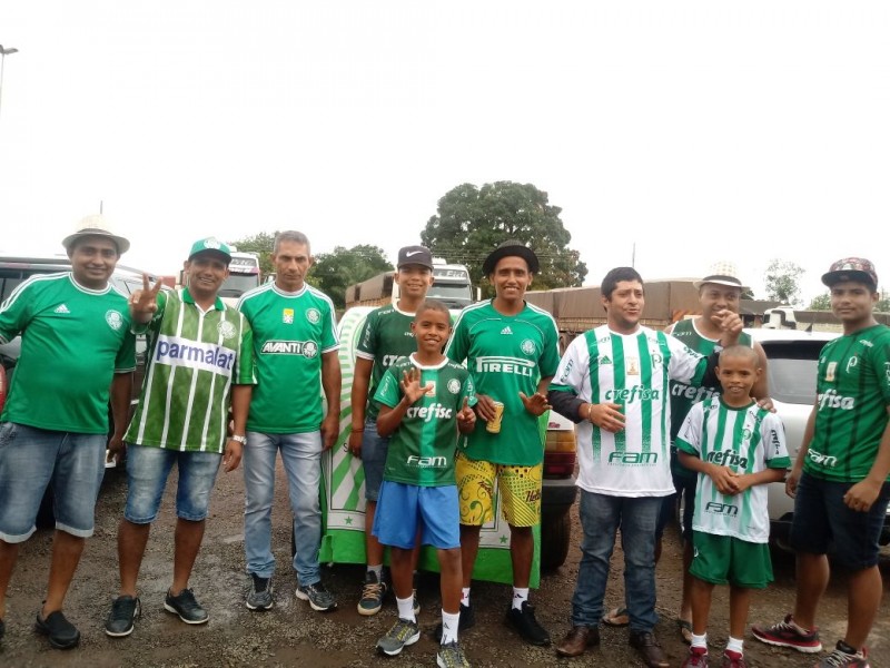 O vereador Fião com a família em viagem para Mirassol/SP, para assistir o jogo do Palmeiras contra a equipe da cidade pelo Paulistão 2018