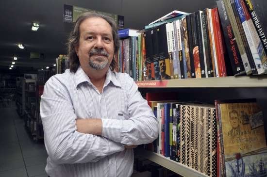  Magnus Nascimento/Estadão Professor Homero de Oliveira Costa, da Universidade Federal do Rio Grande do Norte (UFRN)