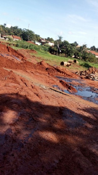 Fotogaleria: Prefeitura inicia asfaltamento de ponte sobre o Córrego do Cedro