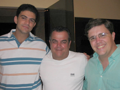 Rafael Abud, Paulo Perches e Gustavo GirottoGenivaldo Nogueira