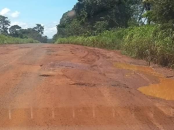 Luiz da Gazeta fotografou trechos da rodovia que liga Aporé ao trevo de Cassilândia