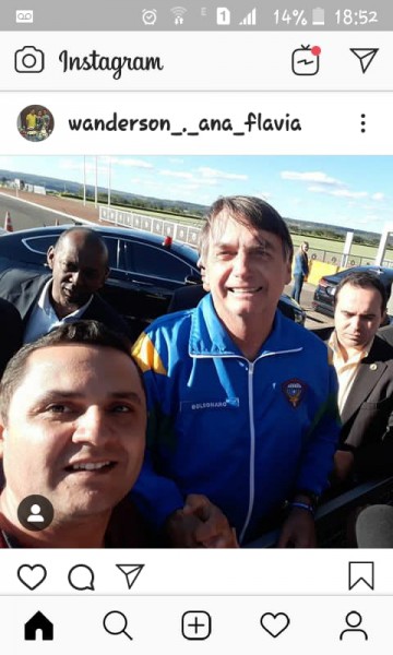 Wanderson encontrou com o presidente em Brasília e fez a self. Enviada pelo Carneirinho.