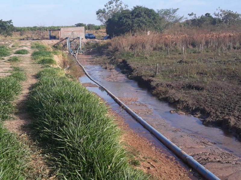 PMA autua arrendatário por realizar irrigação agrícola em 250 ha sem licença