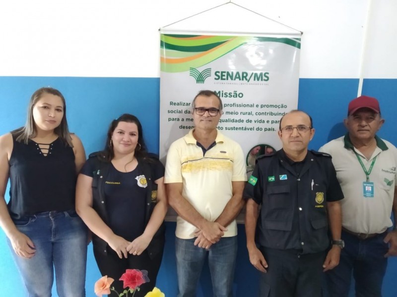 Representantes do Sindicato Rural, Senar e Penitenciária de Cassilândia participaram da certificação dos concluintes.