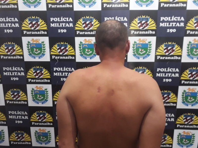 Fotogaleria: Polícia Militar prende homem por ameaçar os próprios pais