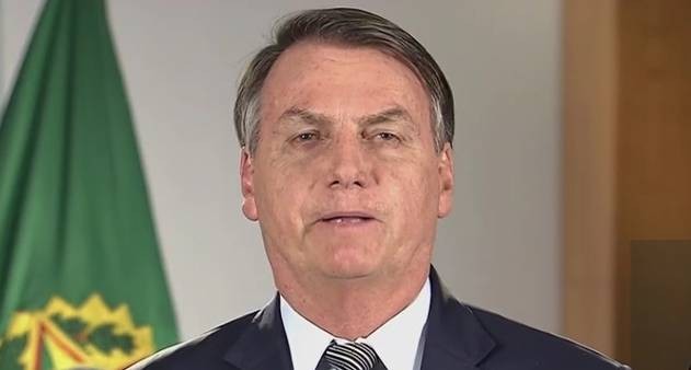 Colunista afirma que primeiro teste de Bolsonaro foi positivo para o Coronavírus