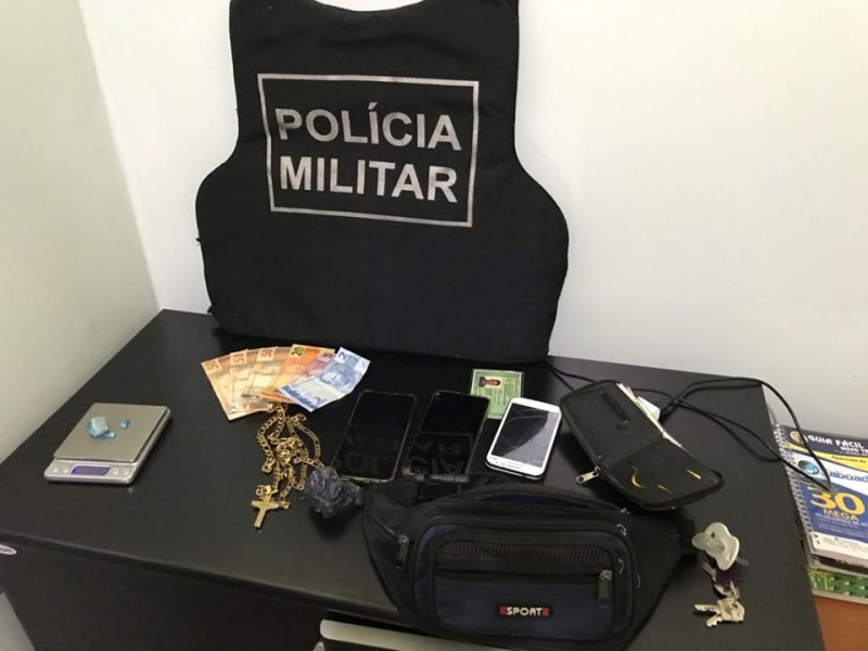 Polícia Militar prende autor de tráfico de drogas em Aparecida do Taboado