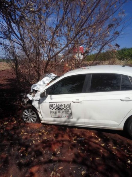 Negão do Táxi sofre acidente retornando de Aparecida do Taboado