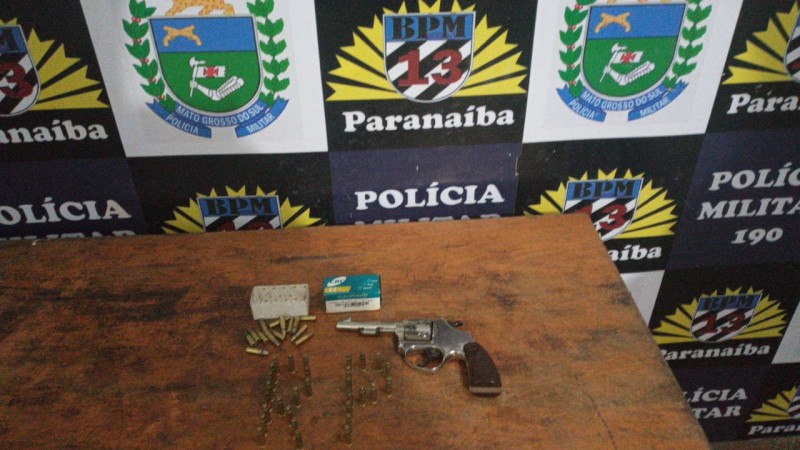 Polícia Militar prende dois homens com arma de fogo em Paranaíba