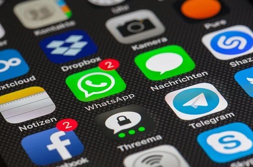 TikTok e WeChat vão ser banidos de lojas de apps nos EUA