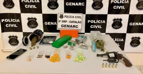 Polícia Civil prende suspeito com drogas sintéticas e arma de fogo em Catalão/GO