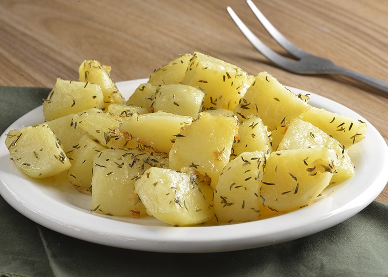 Receita do Dia: Batatas Cozidas com Tomilho e Cebola