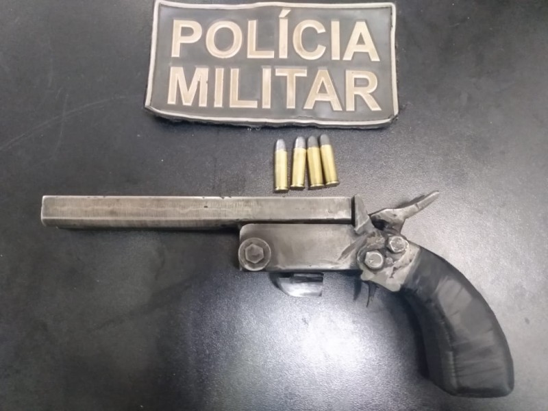 Foto: Polícia Militar prende autor de porte ilegal de arma de fogo em Paranaíba 