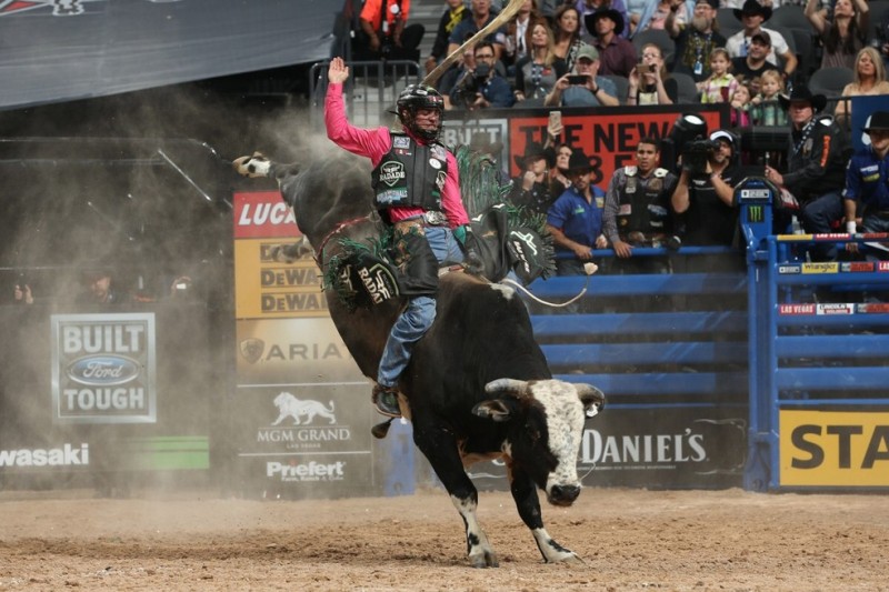 José Vitor Leme é o campeão mundial de 2020 — A Professional Bull Riders