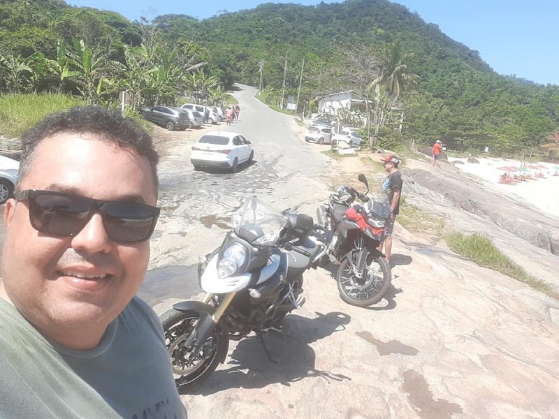 Flávio Rogério Freitas resolveu ir de moto de Cassilândia até Aparecida e de lá Paraty, pela Rio-Santos. 