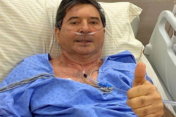 Maguito Vilela apresenta sangramento pulmonar, diz boletim