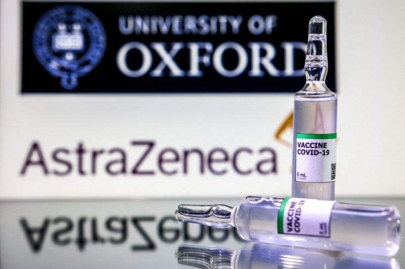 Técnicos da Anvisa recomendam uso emergencial da vacina de Oxford