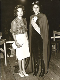 Rita Paulino com a Rainha da Festa do Peão de Cassilandia 75